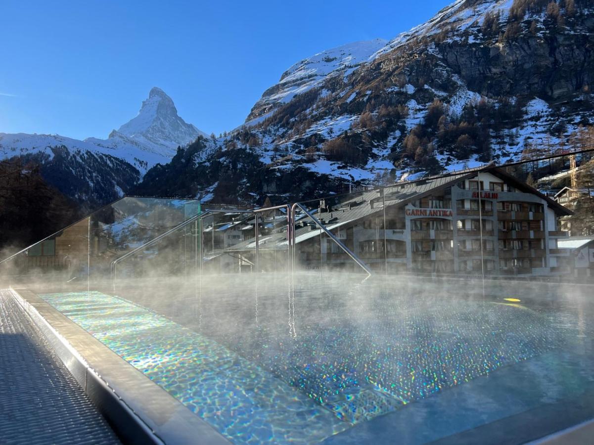La Couronne Hotel & Spa Zermatt Exteriör bild